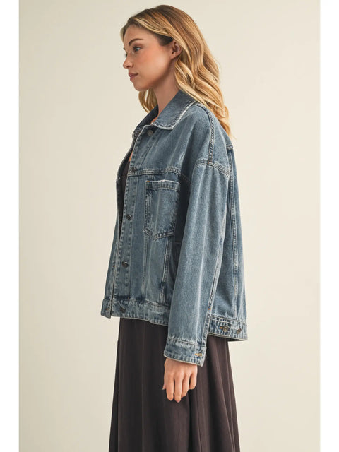  Oversized Washed Denim Jacket