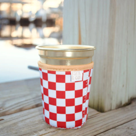  Red Checkered Drink Sleeve