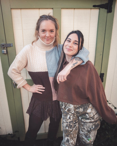  Cropped Collared Pullover Sweatshirt