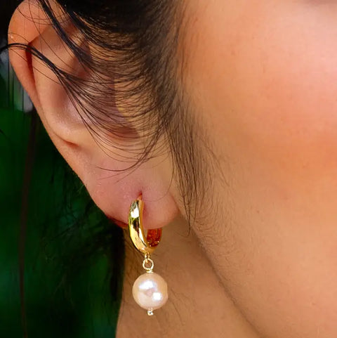 Pearl Girl Hoop