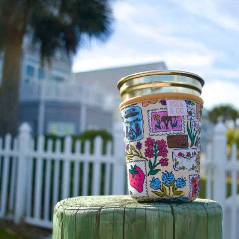  Garden Post Drink Sleeve