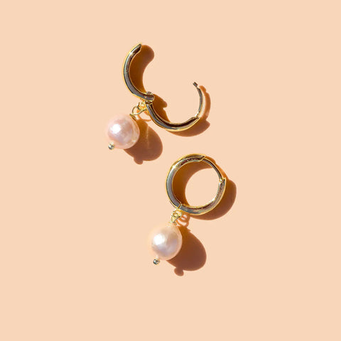 Pearl Girl Hoop