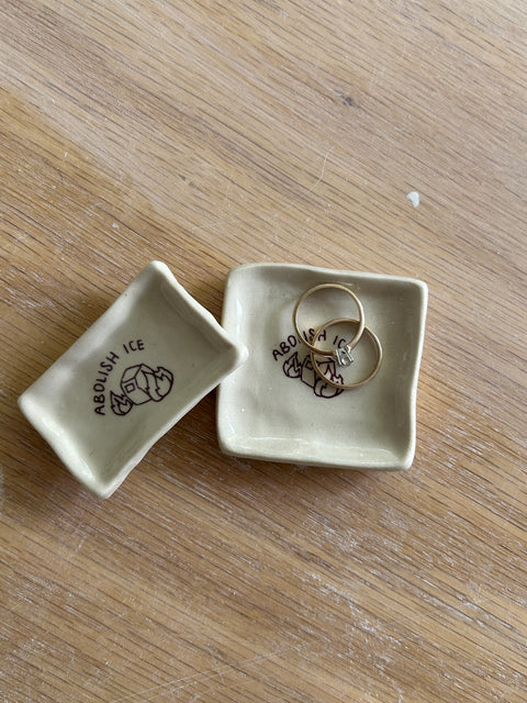 Cup Half Full Ring Dishes