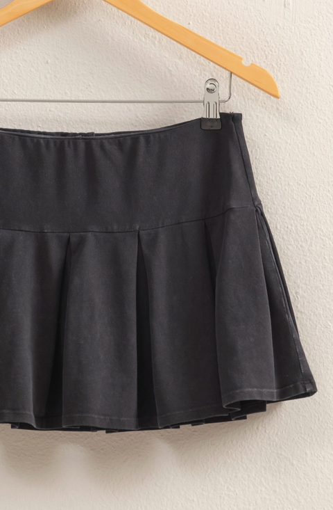 Mid-Rise Pleated Mini Skort
