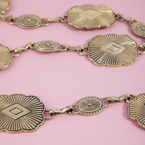  Engraved Concho Medallion Chain Belt