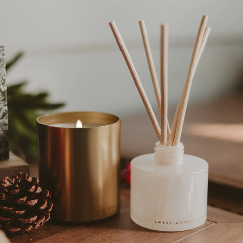  Warm & Cozy Metallic Jar Candle