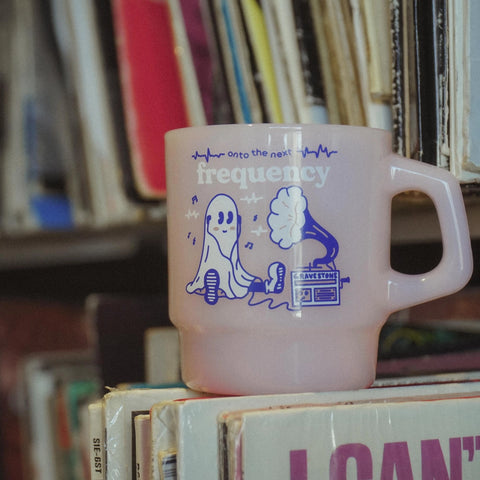  Vintage Glass Diner Mugs