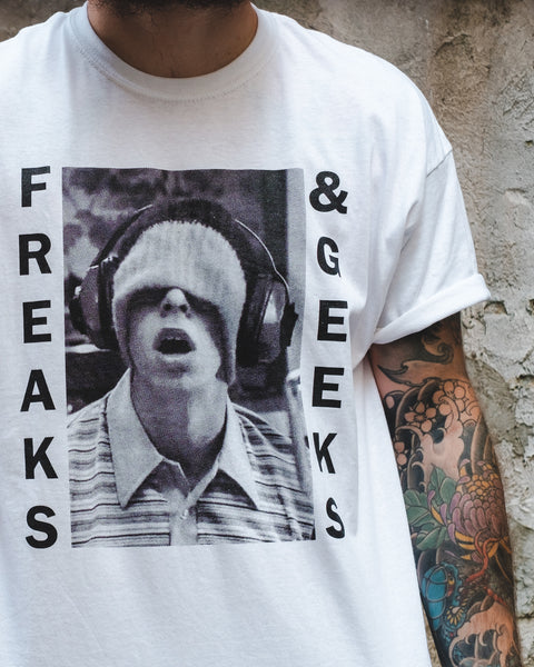 Freaks + Geeks / Sonic Youth Unisex Tee